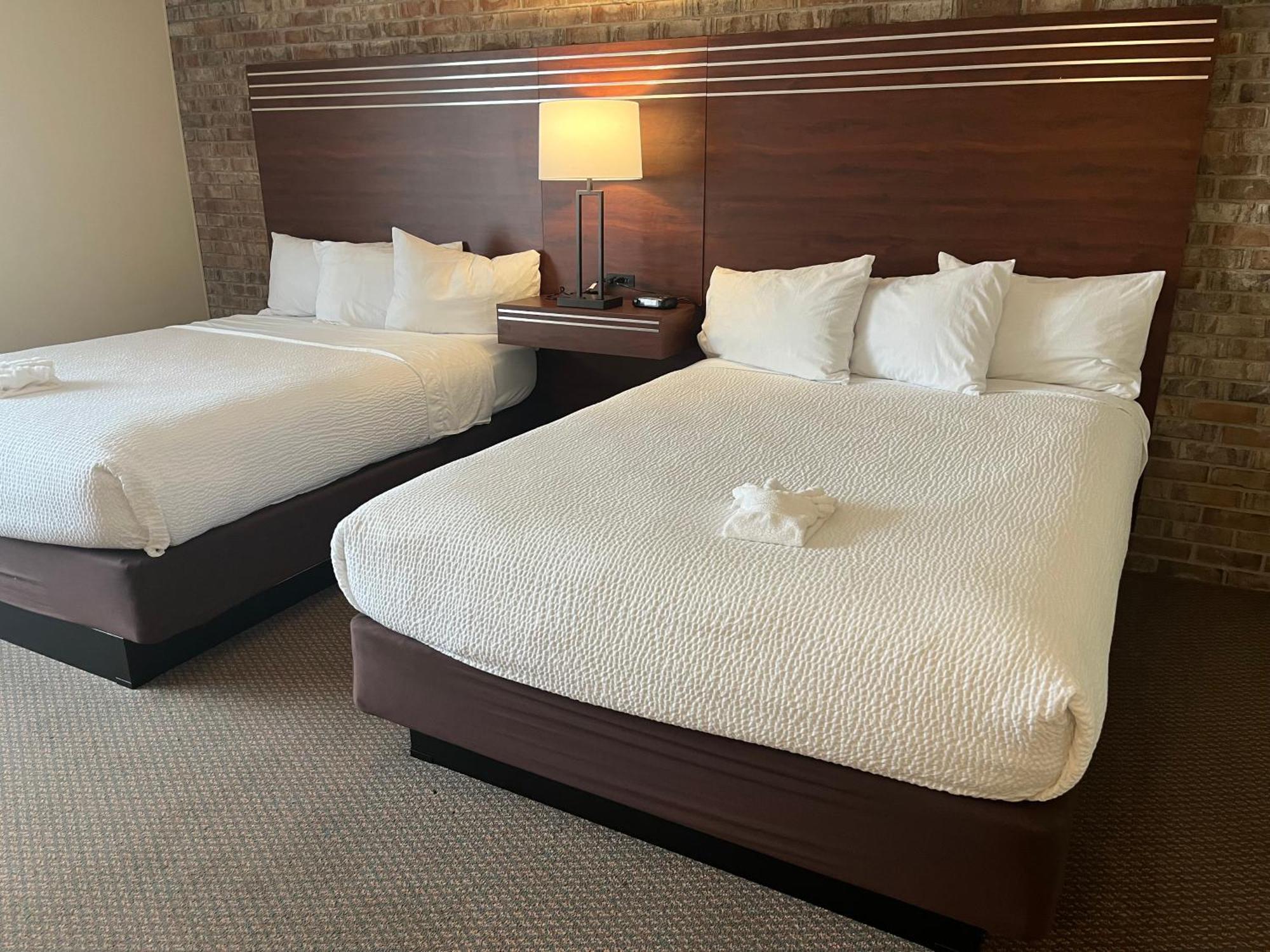 The Hudson Inn Morris Room photo